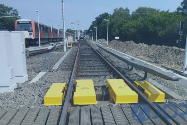 LASER-BASED MEASURING INSTRUMENT for Rail profile measurement