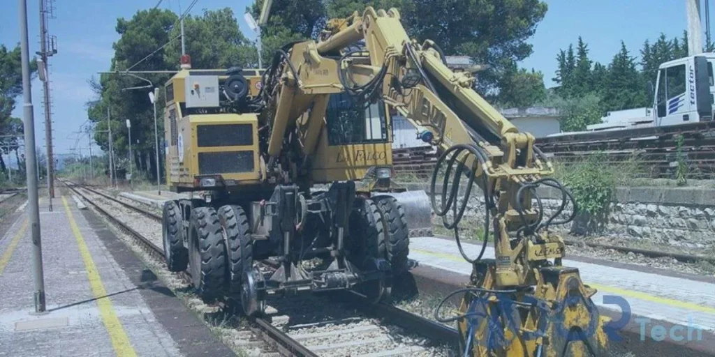 Railroad Excavators' Technical Specifications
