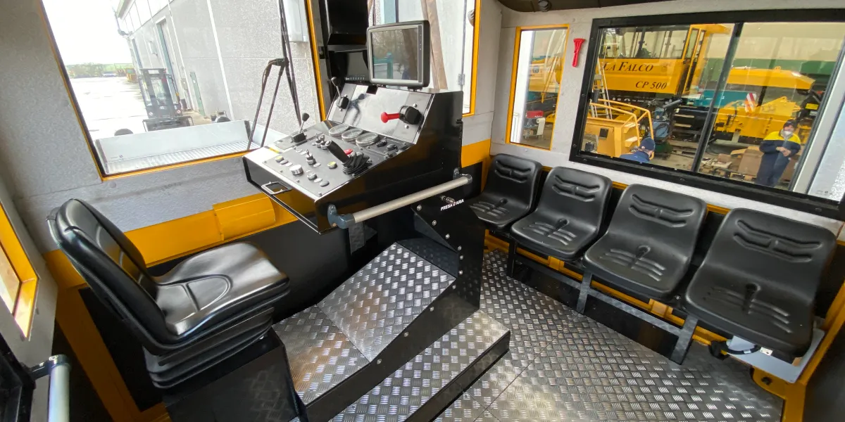 Shunter/switcher locomotive | ADORTech