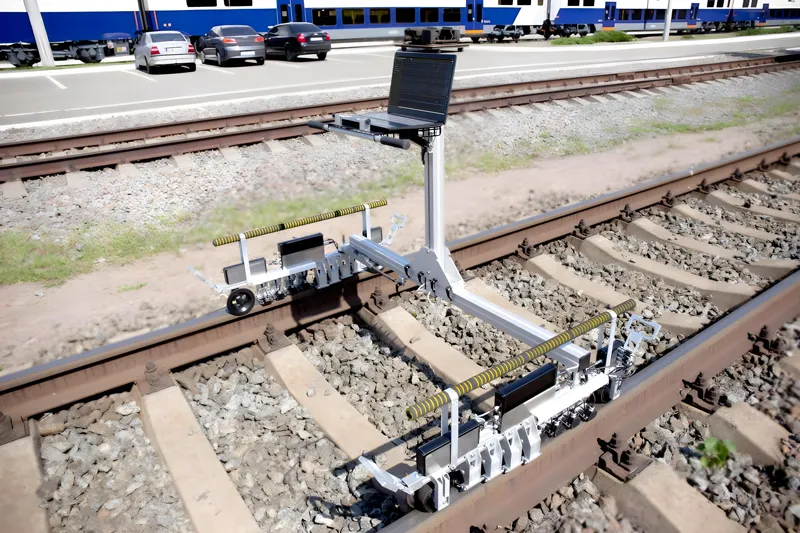 Eddy Current Flaw Detector
