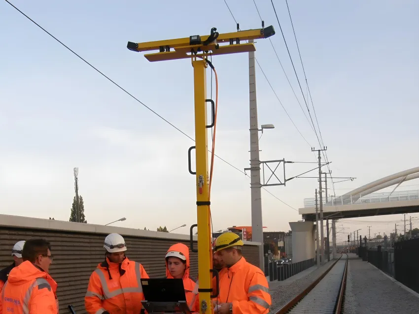 Overhead contact line measuring system used for contact wire measurement