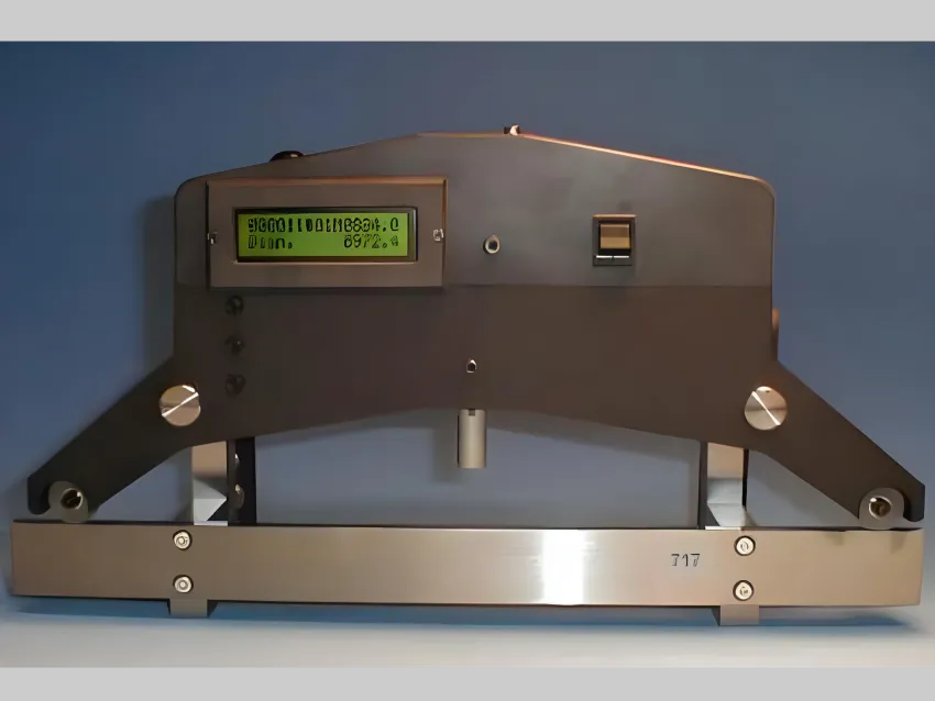 railway wheel diameter measurement device