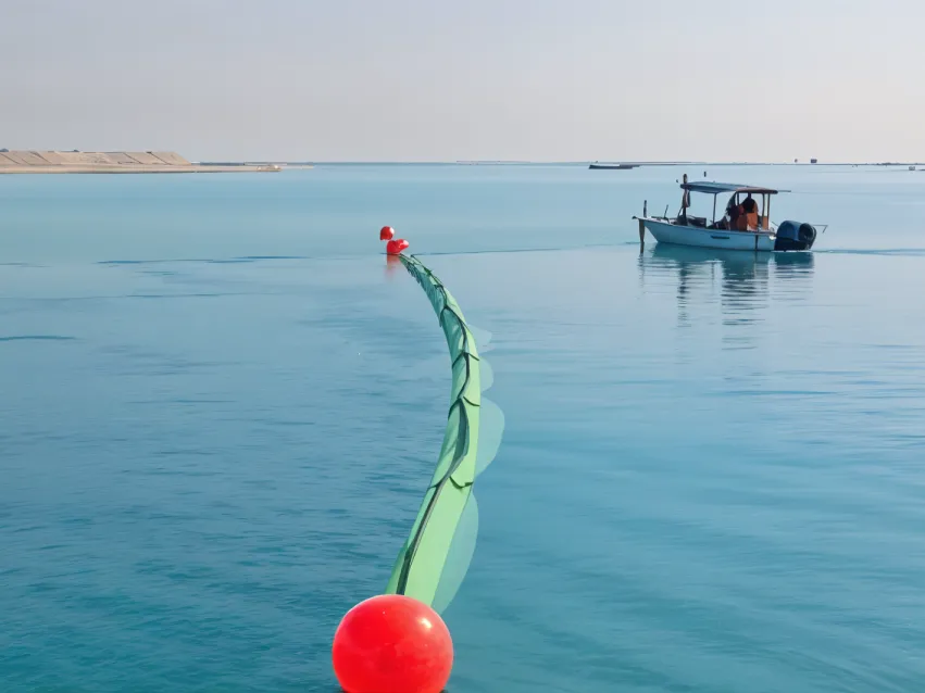Floating silt curtain on calm water for sediment control