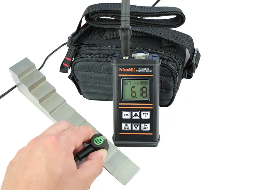Ultrasonic thickness gauge measuring metal thickness