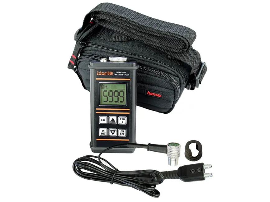 Ultrasonic thickness gauge with probe for NDT inspection